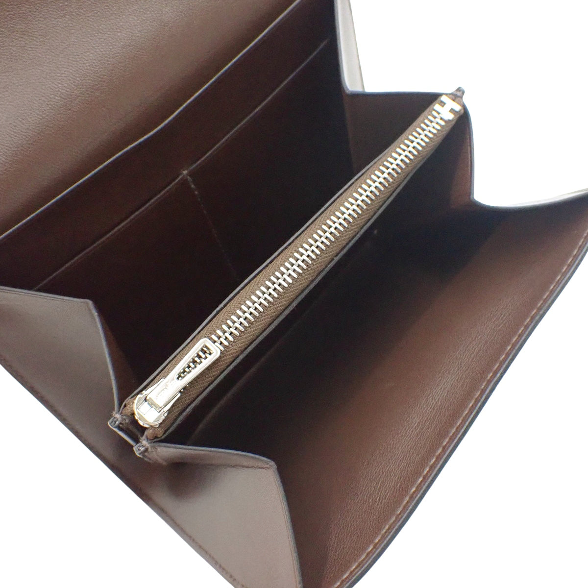 Constance Compact Tadelakt Palladium Hardware Brown Silver Hardware C stamp