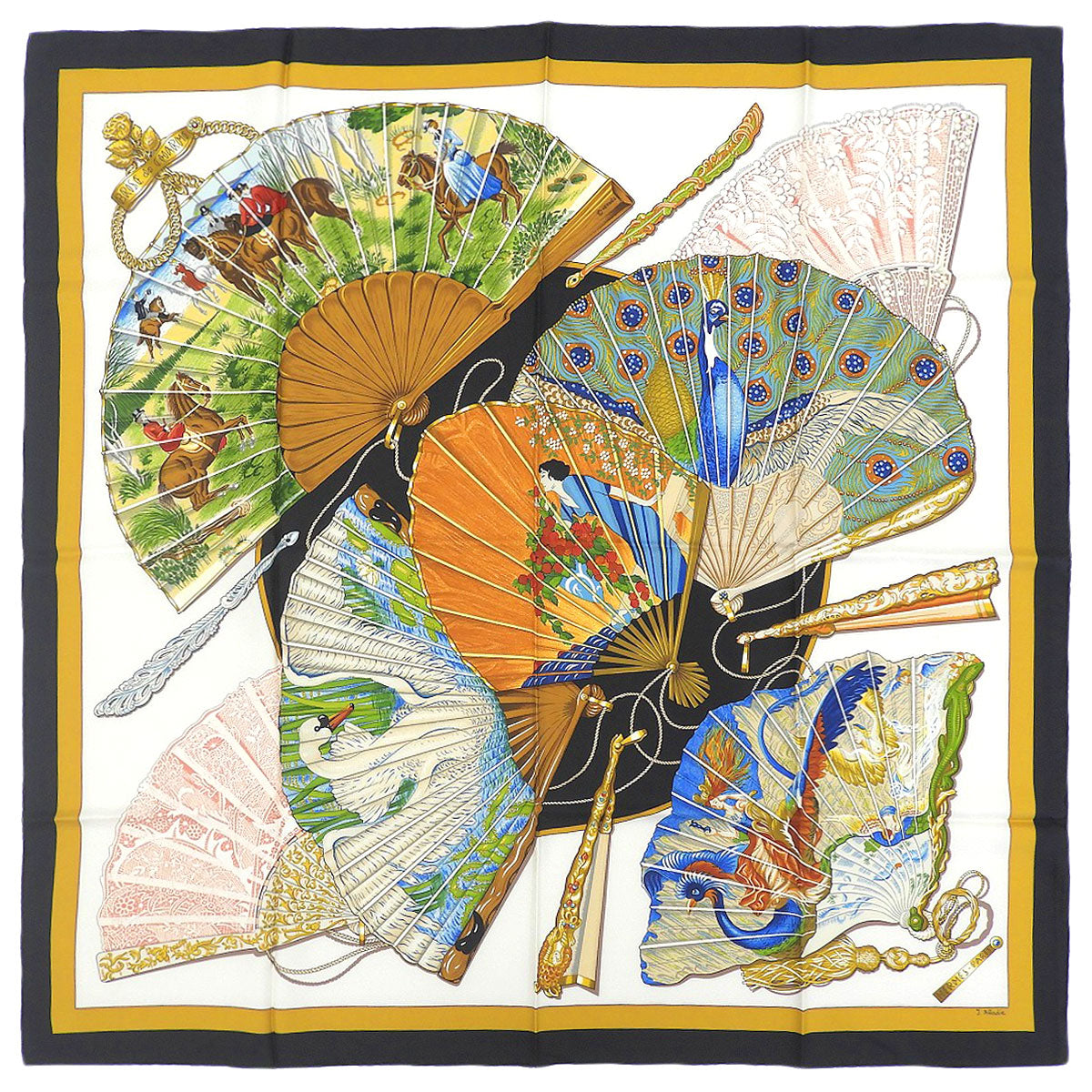 BRISE de CHARME Enchanting Breeze Carre 90 Fan Silk