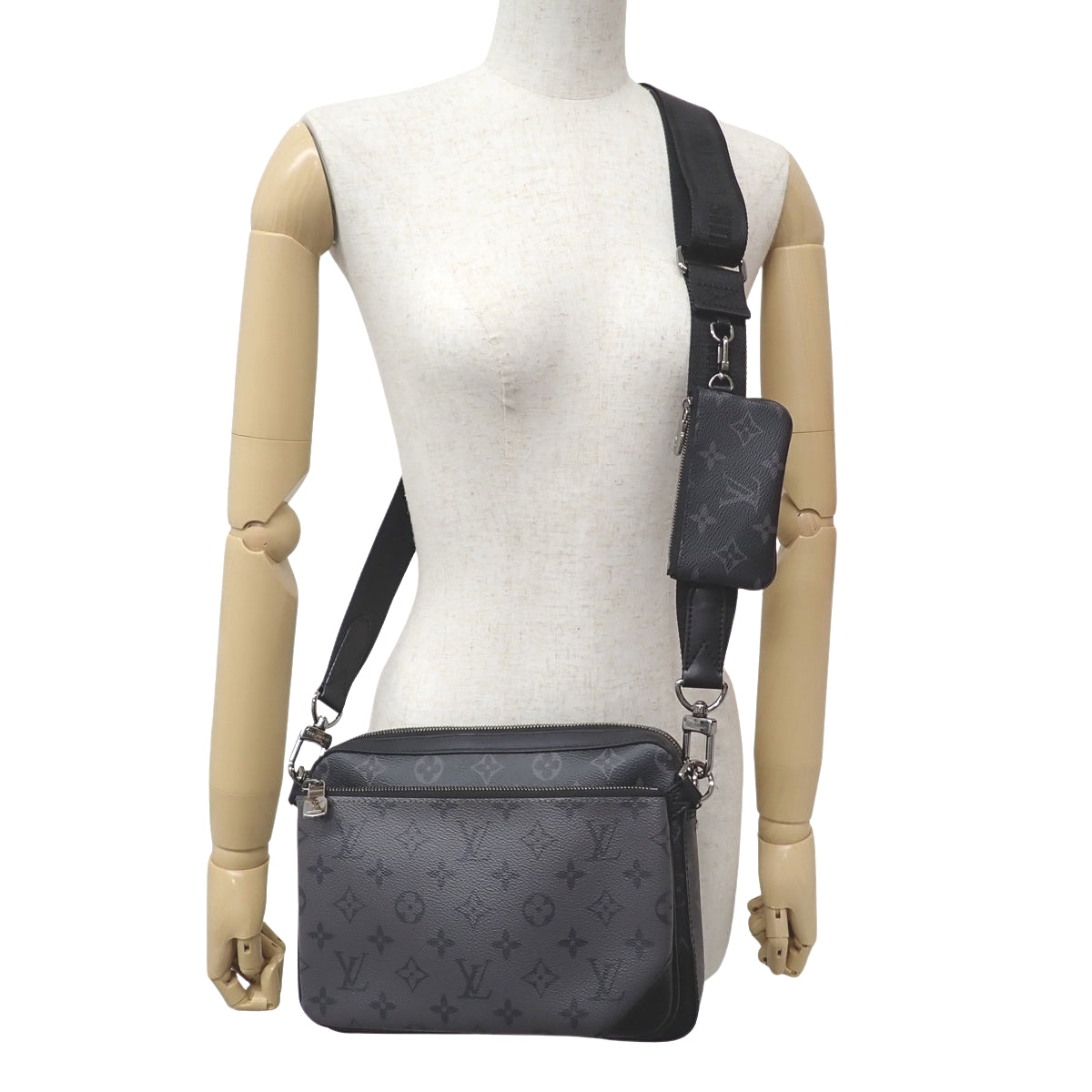 Monogram Eclipse/Monogram Eclipse Reverse Trio Messenger Monogram Eclipse Monogram Eclipse Reverse Black Gray M69443