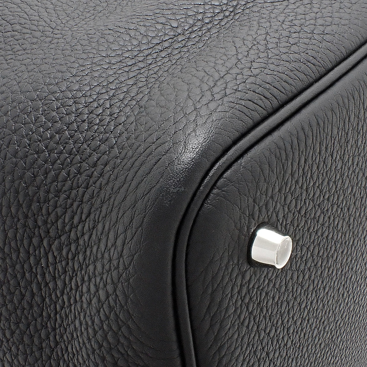 Picotin Lock MM Taurillon Clemence 黑色 银色五金 W刻印