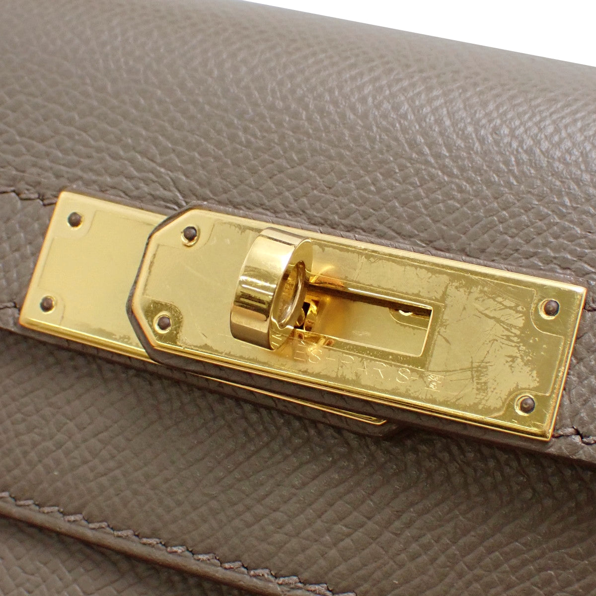 Kelly 28(外缝) Epsom皮 灰色 金色金属件 Z刻印