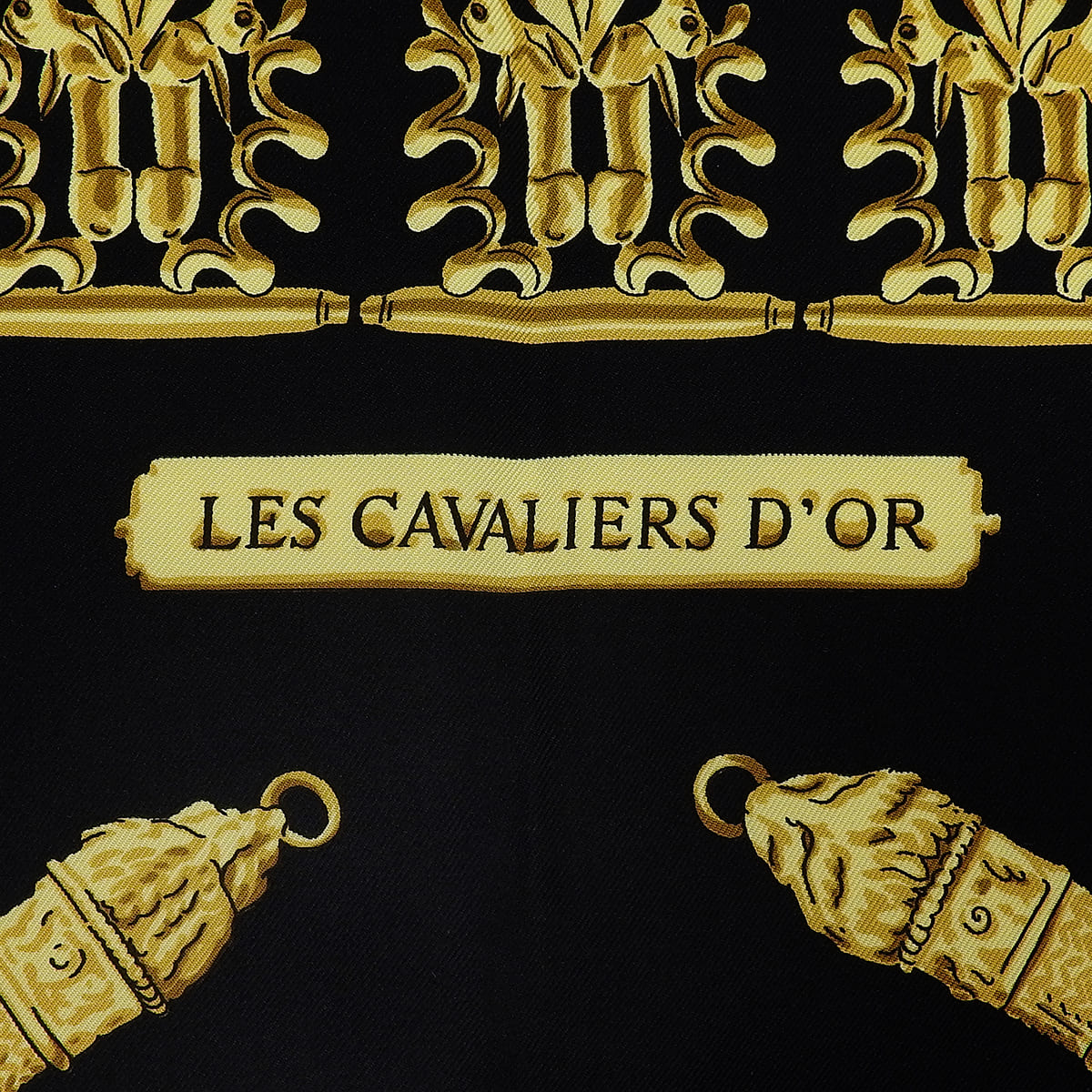 LES CAVALIERS D’OR The Golden Knights Carre 90 Silk