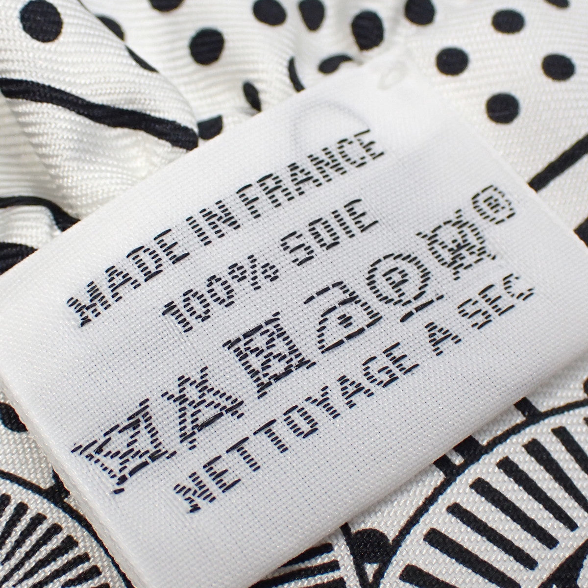 Eperon d'Or Bandana エプロン・ドール・バンダナ ツイリー フリル シルク ブラン ノワール H852978S 06