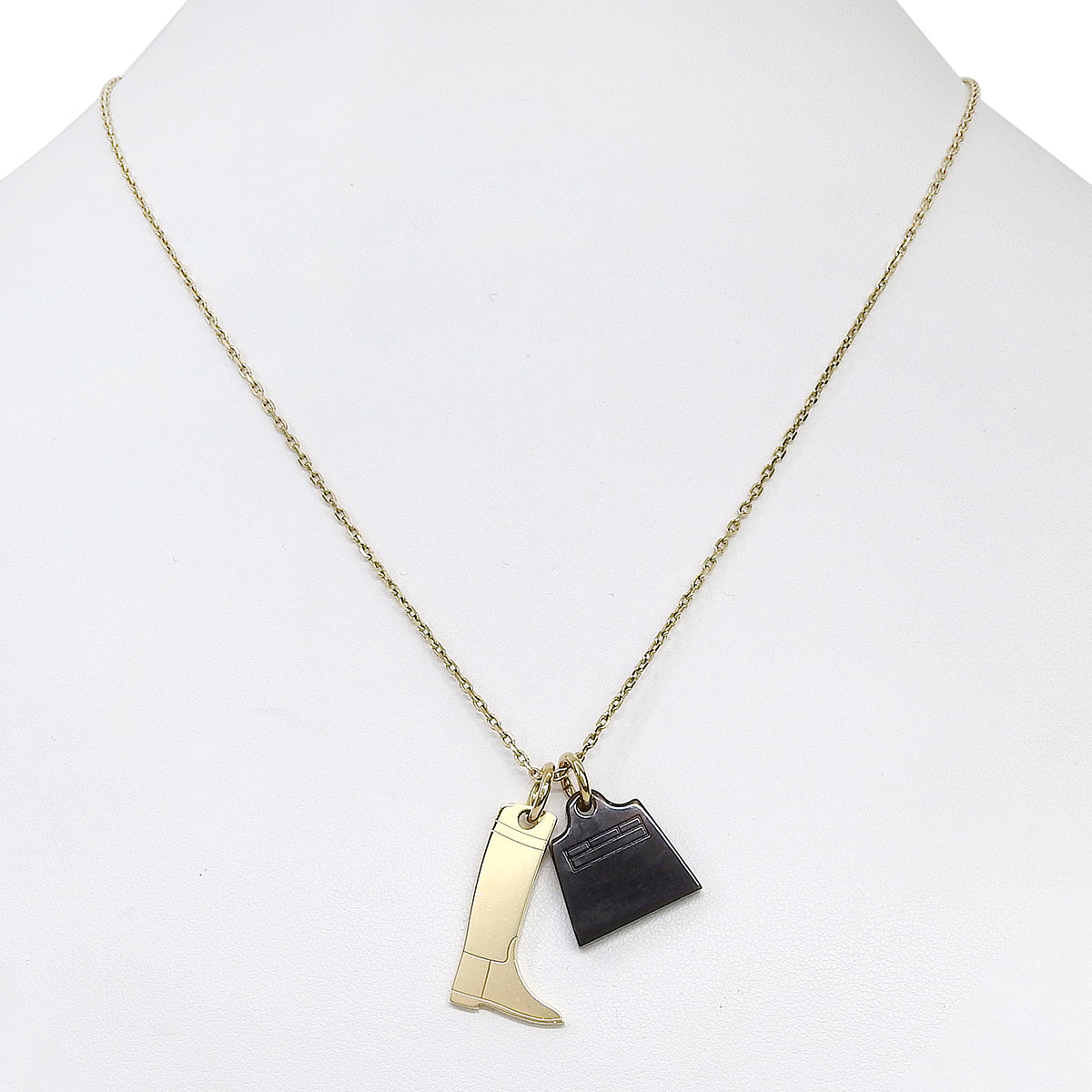 Amulette Maroquinier necklace, buffalo horn, metal (GP)
