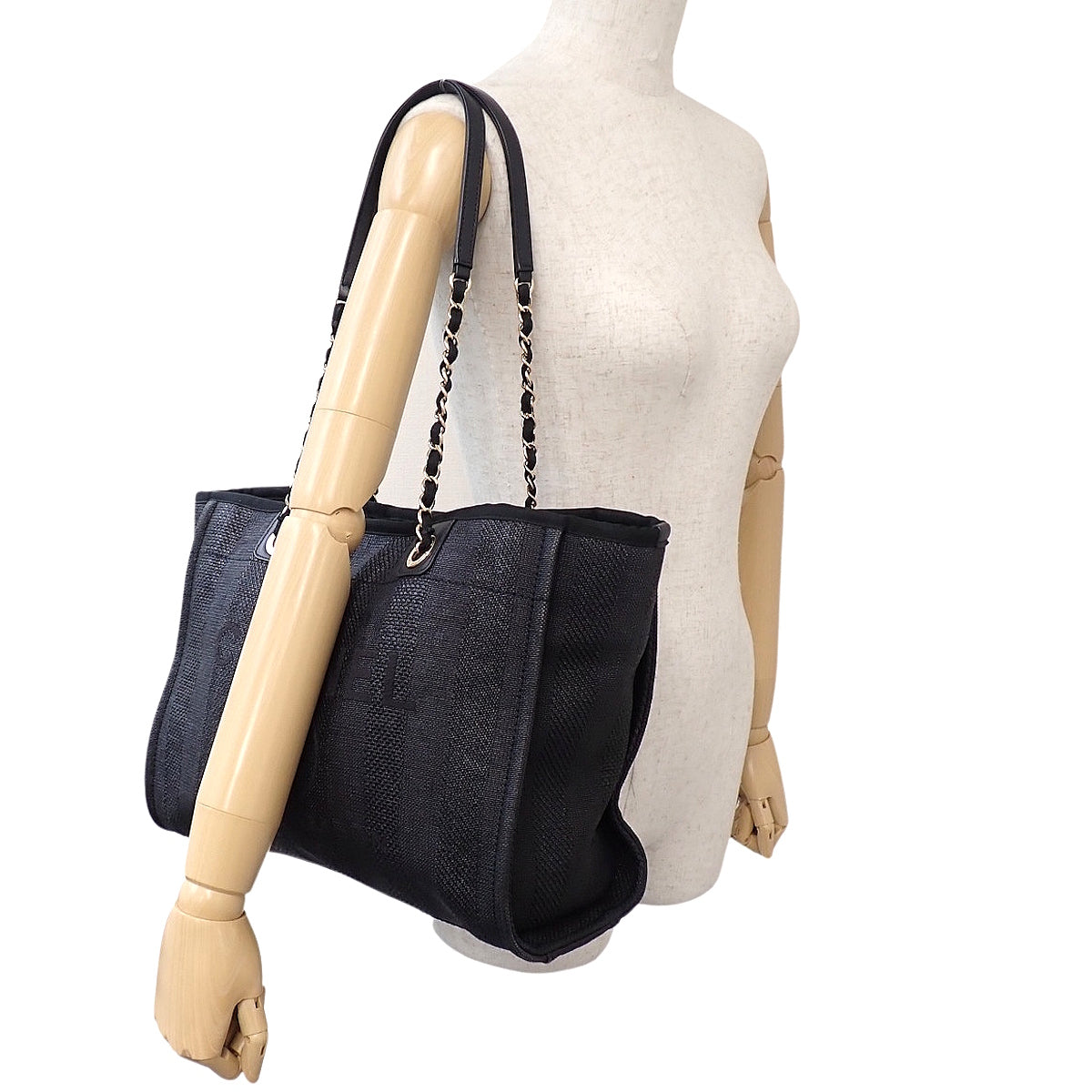Deauville Shopping Bag Canvas Leather Black AS3257