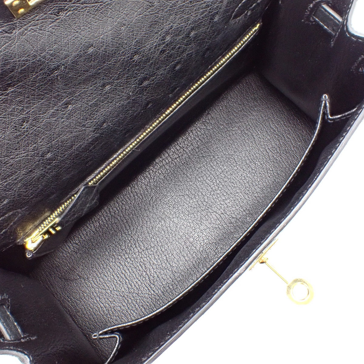 Kelly 25 (Sellier) Ostrich Black Gold Hardware Z stamp