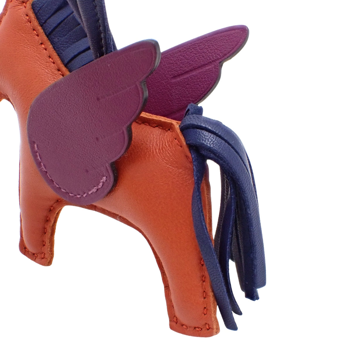 Rodeo charm Pegasus PM, Agneau Milo, Vaux Swift, Carnelian, Bleu Saphir, Anemone, B stamp