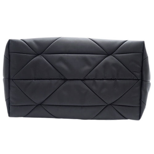 パデッドRe-Nylon トートバッグ 2way 肩掛け 斜め掛け ナイロン NERO ネロ 1BG373_RDJN_F0002_V_B9O(2024年3月現在現行品)