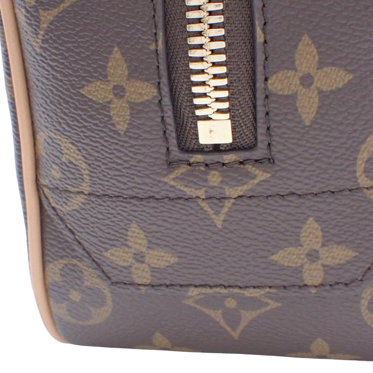 Monogram Cite Monogram帆布 棕色 M46321