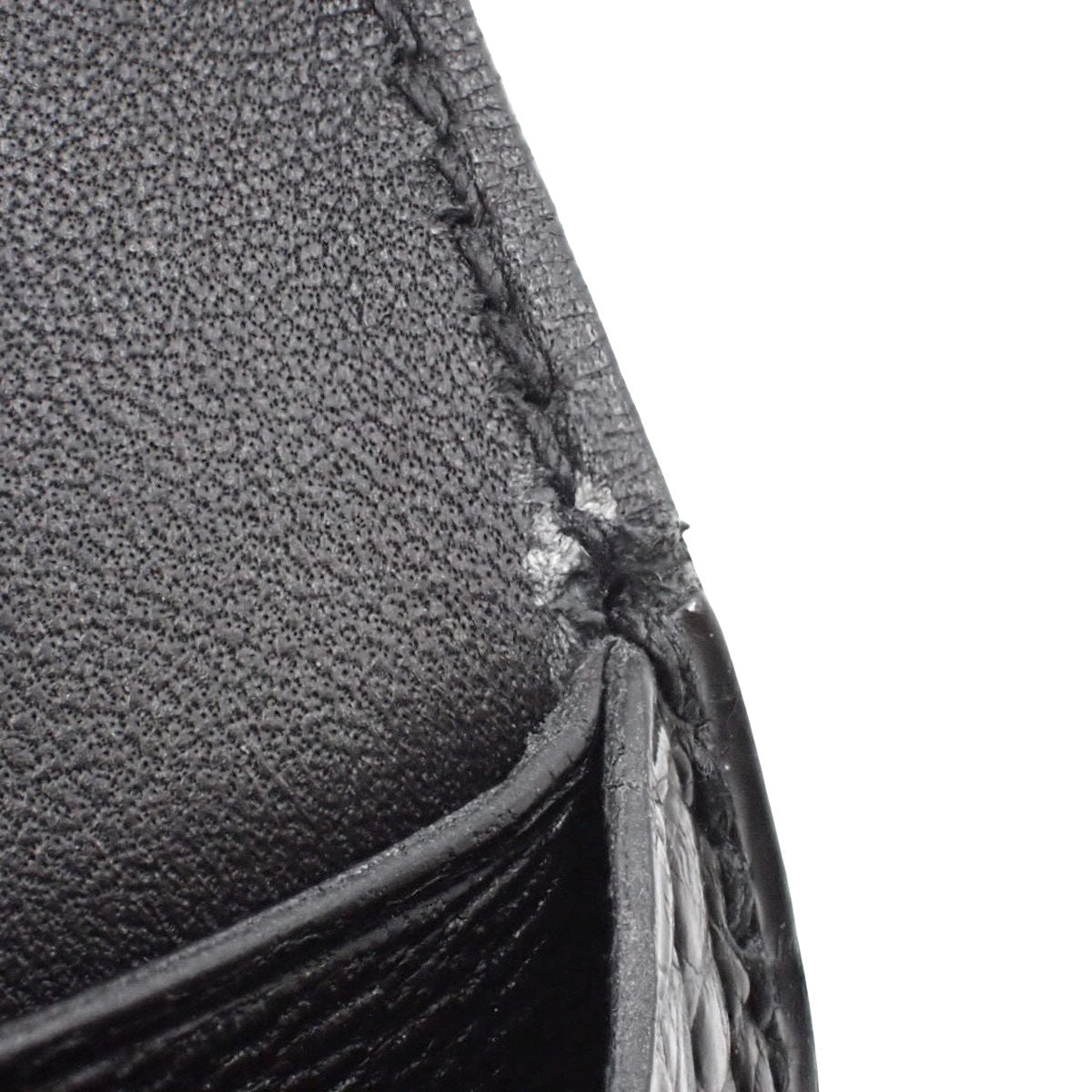 Constance Compact Alligator Black Silver Hardware C Stamp