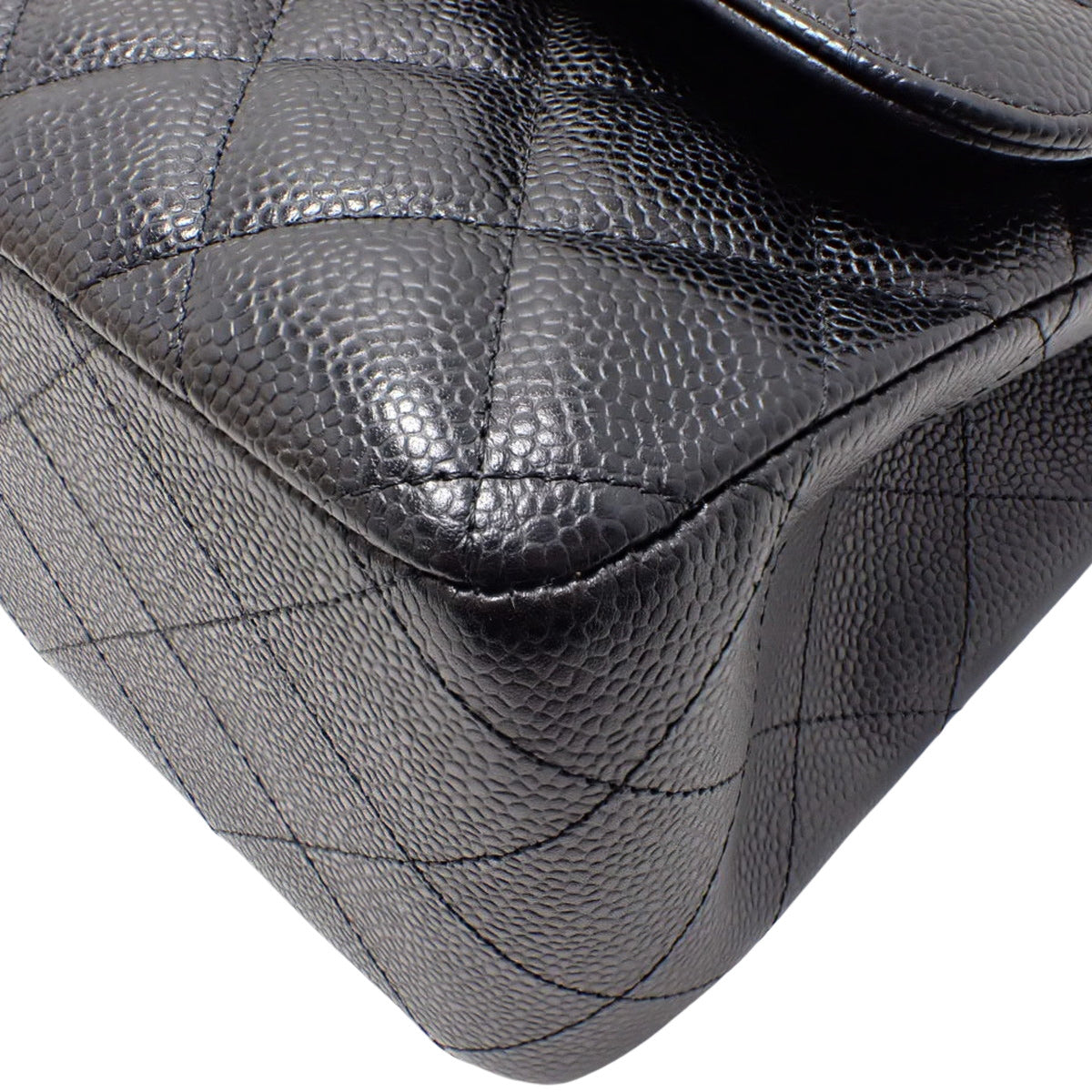 Matelasse Coco标志双层翻盖链条单肩包,鱼子酱纹皮革,黑色