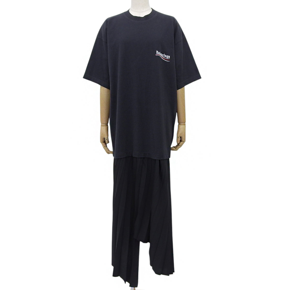 Tシャツ プリーツ ワンピース 2023年 34 ロゴ 半袖 ブラック黒