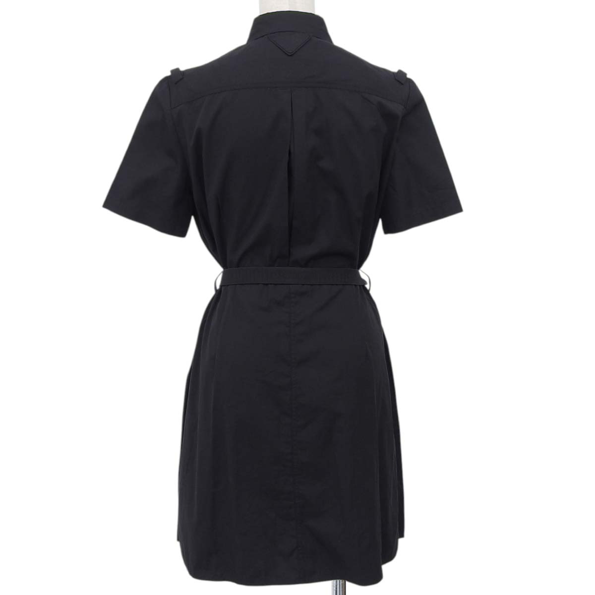 三角形徽标连衣裙 2023 尺码 40 衬衫裙 短袖