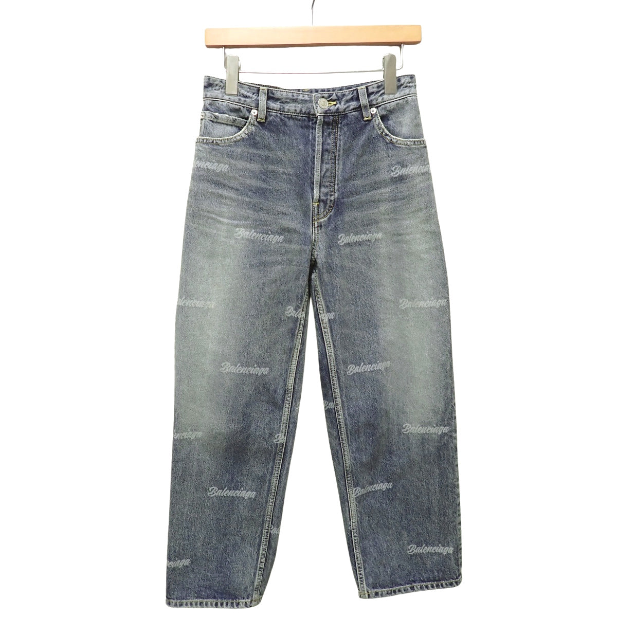 标志牛仔布 2023 24 服饰时尚服装破洞七分裤