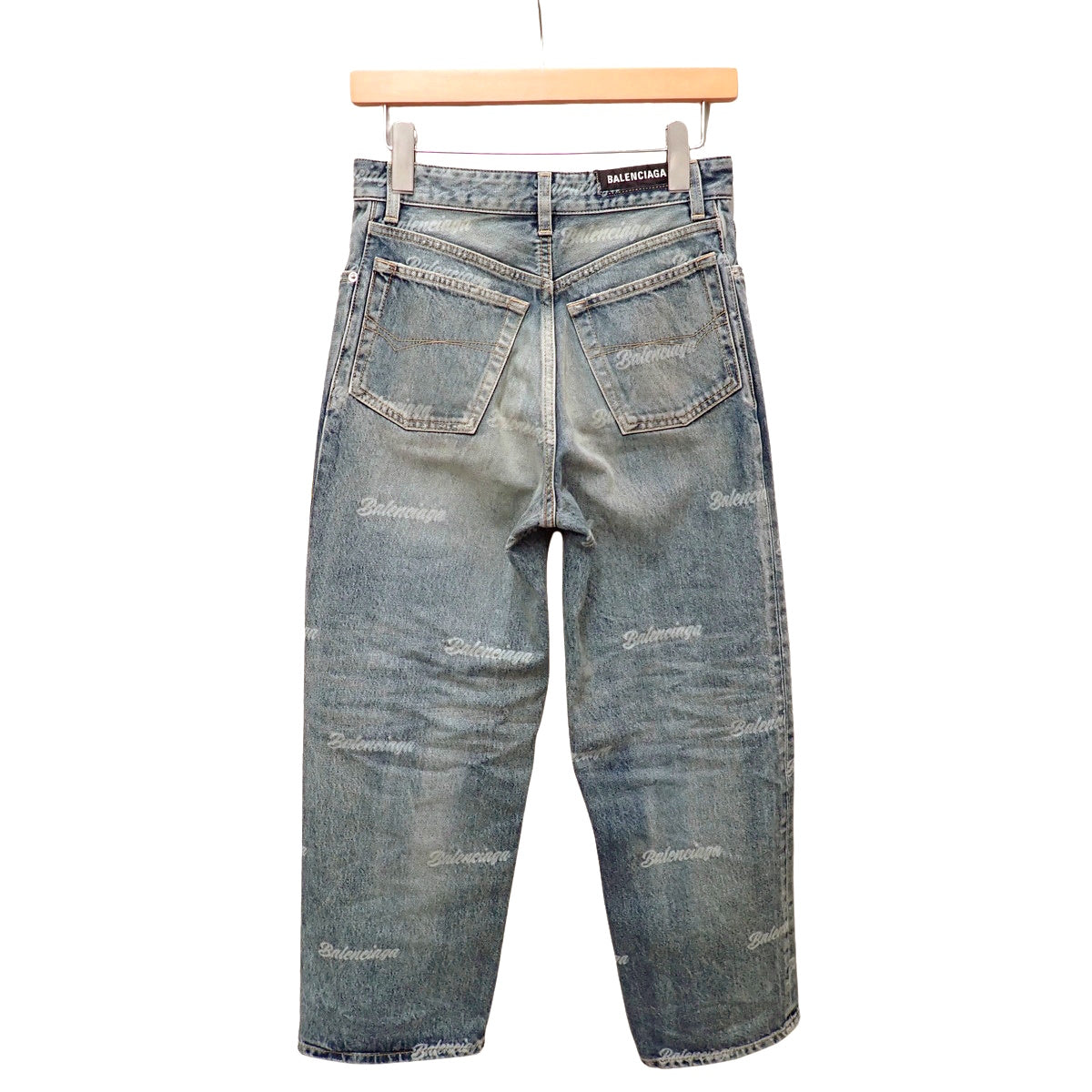 标志牛仔布 2023 24 服饰时尚服装破洞七分裤