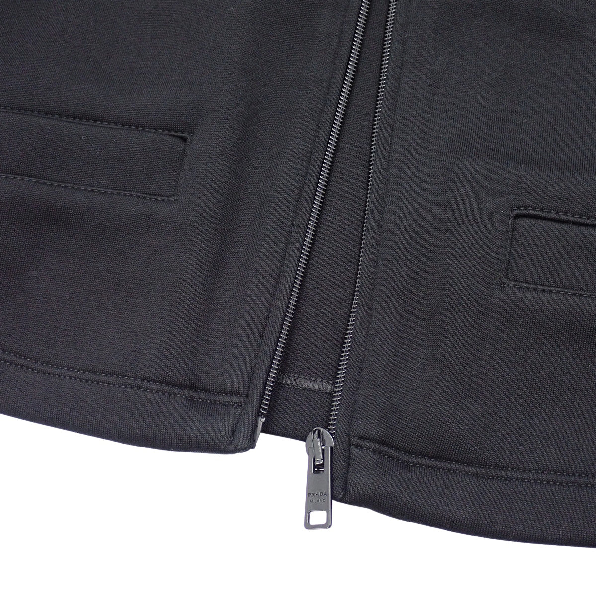 2024 XS Zip-Up Fur Cropped Blouson