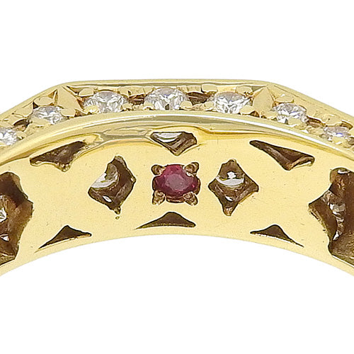 Pavé diamond and ruby ring. Diamonds/Rubies 0.55/0.02 carats. 18K yellow gold. Jewelry.