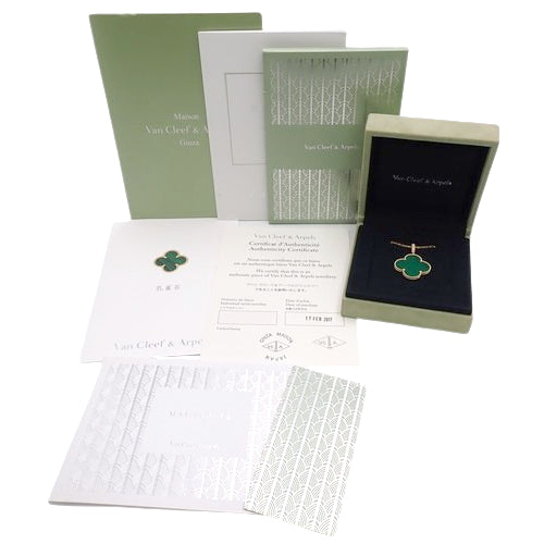 Magic Alhambra Pendant, Malachite, Yellow Gold (K18YG), Long Necklace