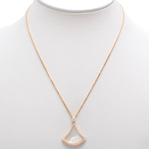 Diva Dream Necklace, Mother of Pearl and Diamond, 358671, 18K Pink Gold with 2023 Warranty.