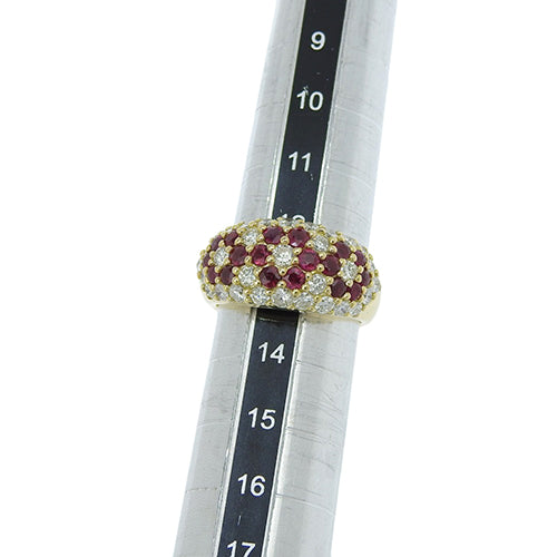 密镶红宝石和钻石戒指 R1.38/D1.50 K18 黄金 YG
