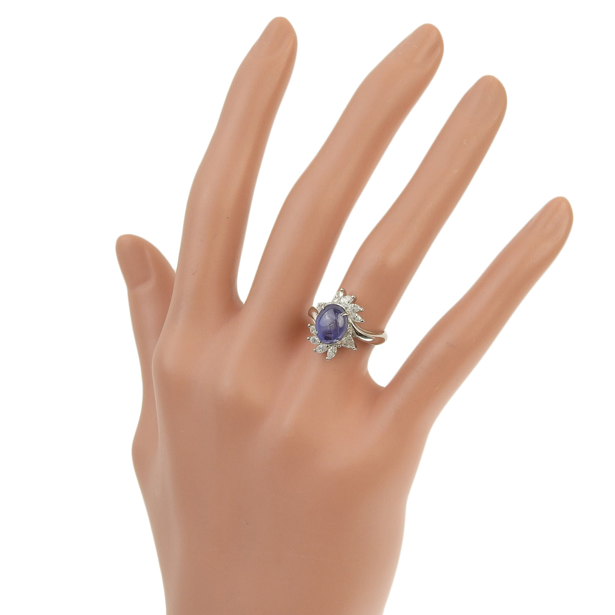 Star Sapphire and Diamond Ring SS4.436/D0.55 Pt900 Platinum