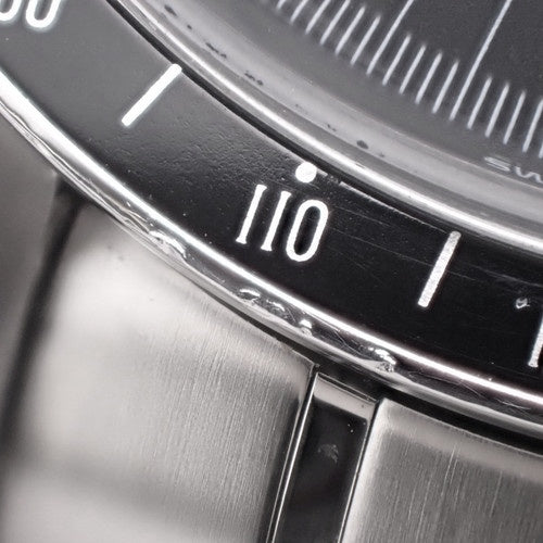 3572.50.00 超霸专业系列精钢手动上链黑色腕表