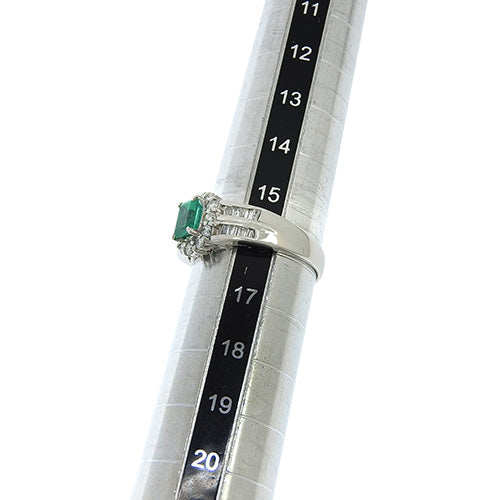Emerald and diamond ring, E0.78/D0.50, Pt900 platinum