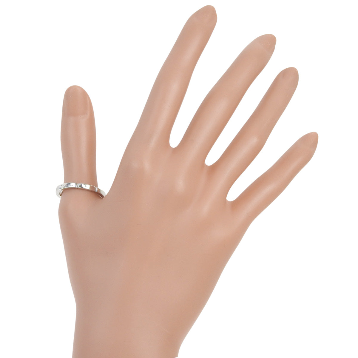 Maillon Panthère Ring in 18K White Gold