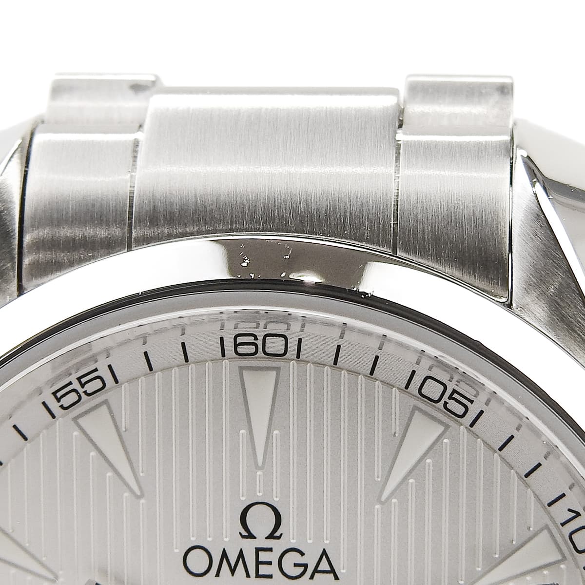 231.10.39.60.02.001 Seamaster Aqua Terra 150M SS Quartz Silver