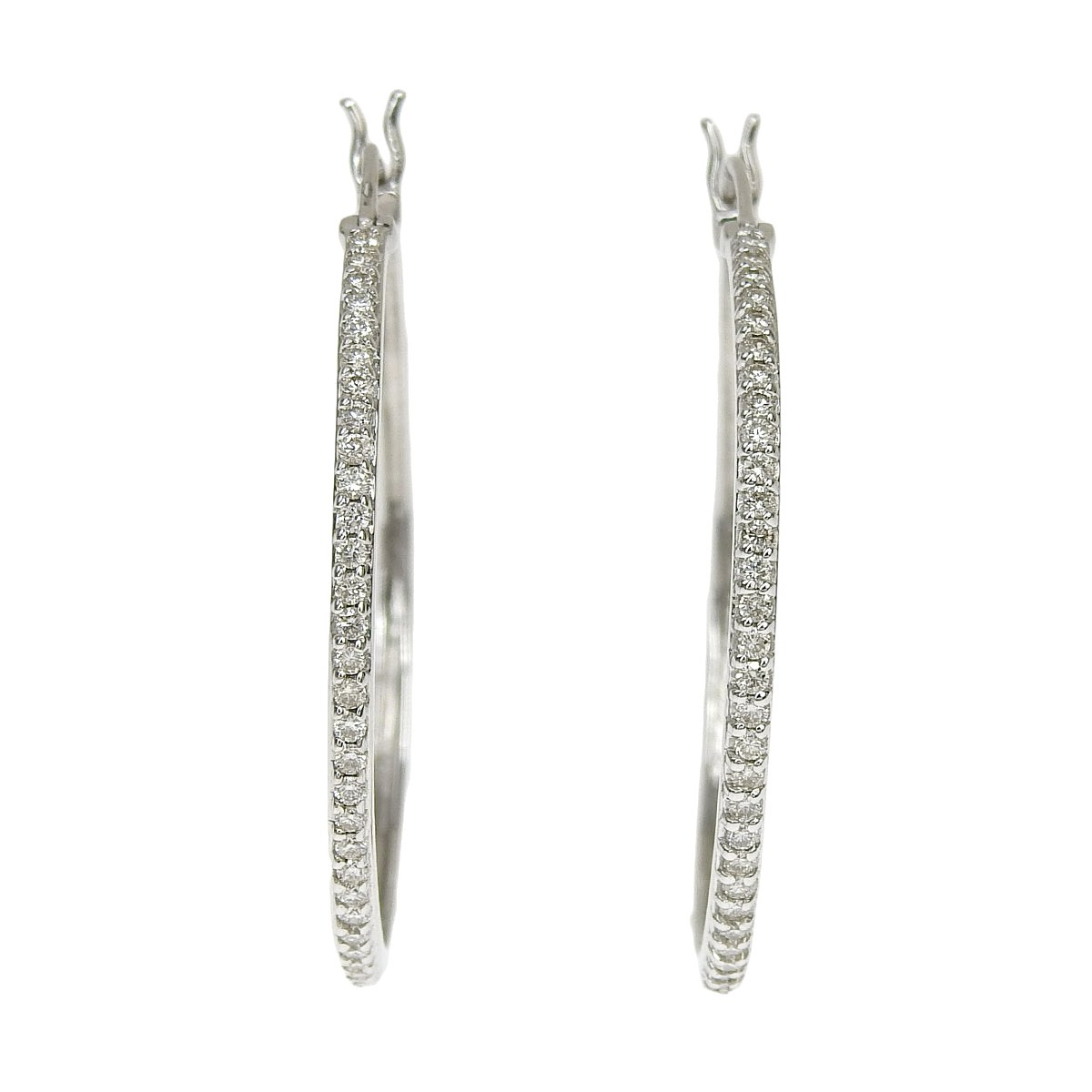 Diamond hoop earrings in 18K white gold