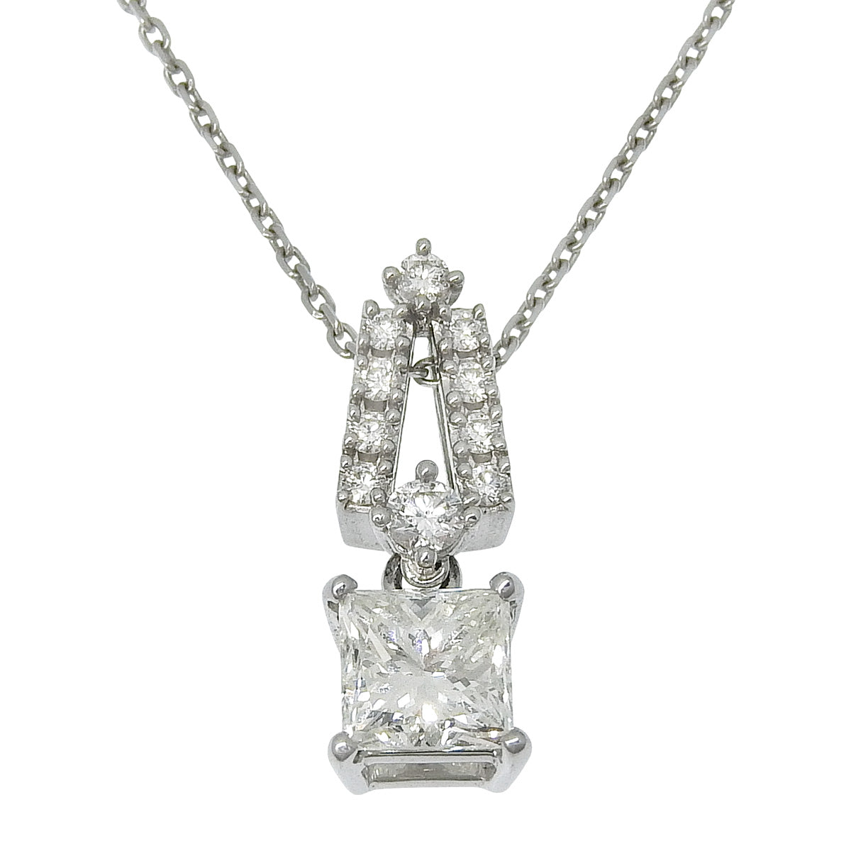 方形钻石项链,钻石直径0.85/0.13克拉,18K白金,重3.5克