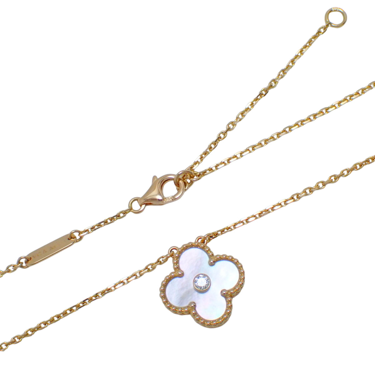 Vintage Alhambra pendant with mother-of-pearl and diamonds in 18K pink gold (PG) - 2012 Holiday Limited Edition