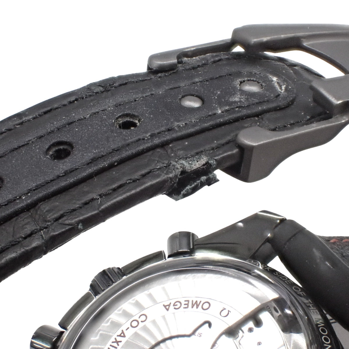 311.92.44.51.01.005 超霸系列 黑暗面月球 鳄鱼皮×陶瓷 自动上链 黑色