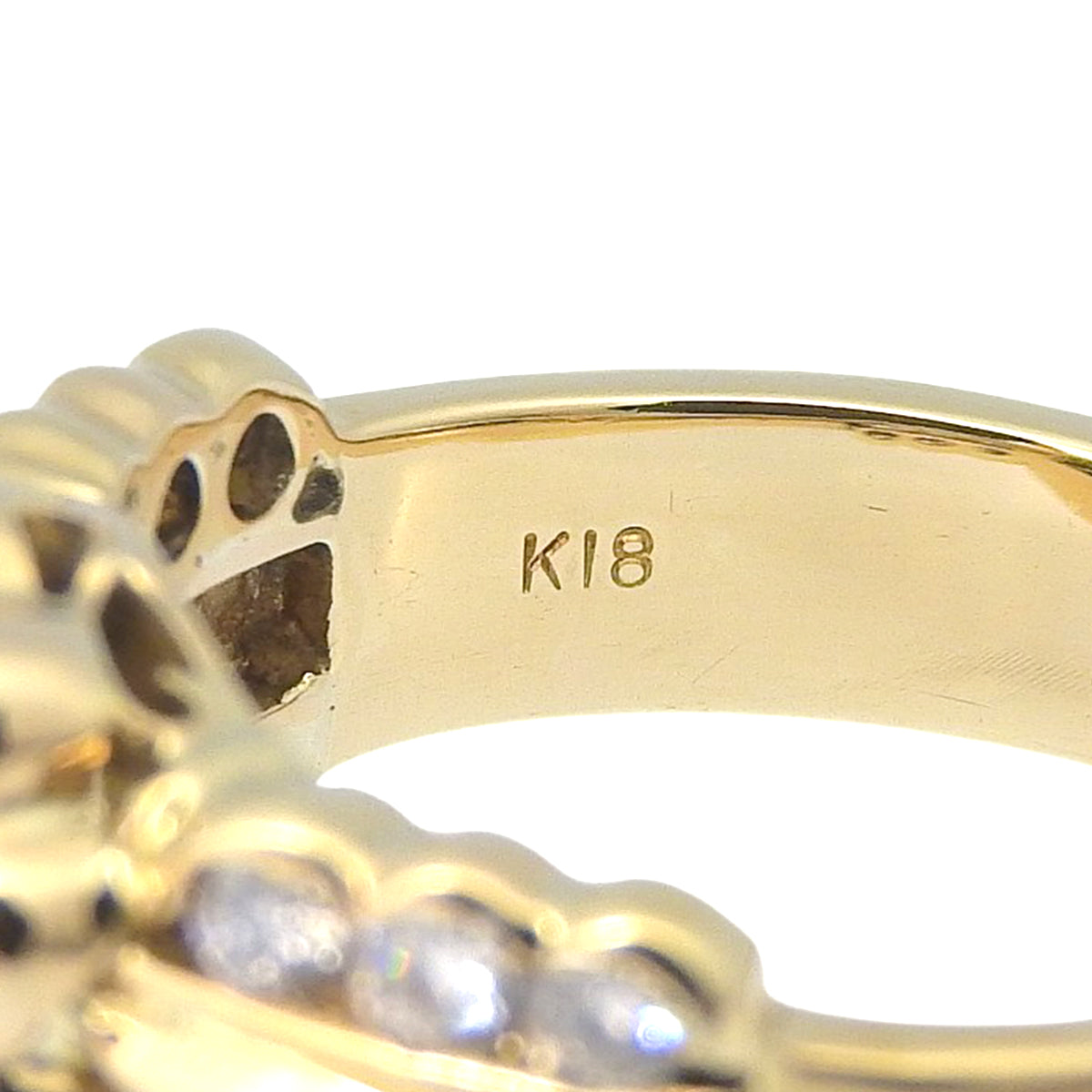 Sapphire and diamond ring, size S1.11/D1.08, 18K yellow gold