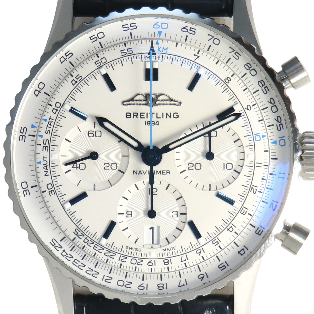 Navitimer B01 计时码表 41 AB0139 不锈钢/皮革 白色 自动男士腕表