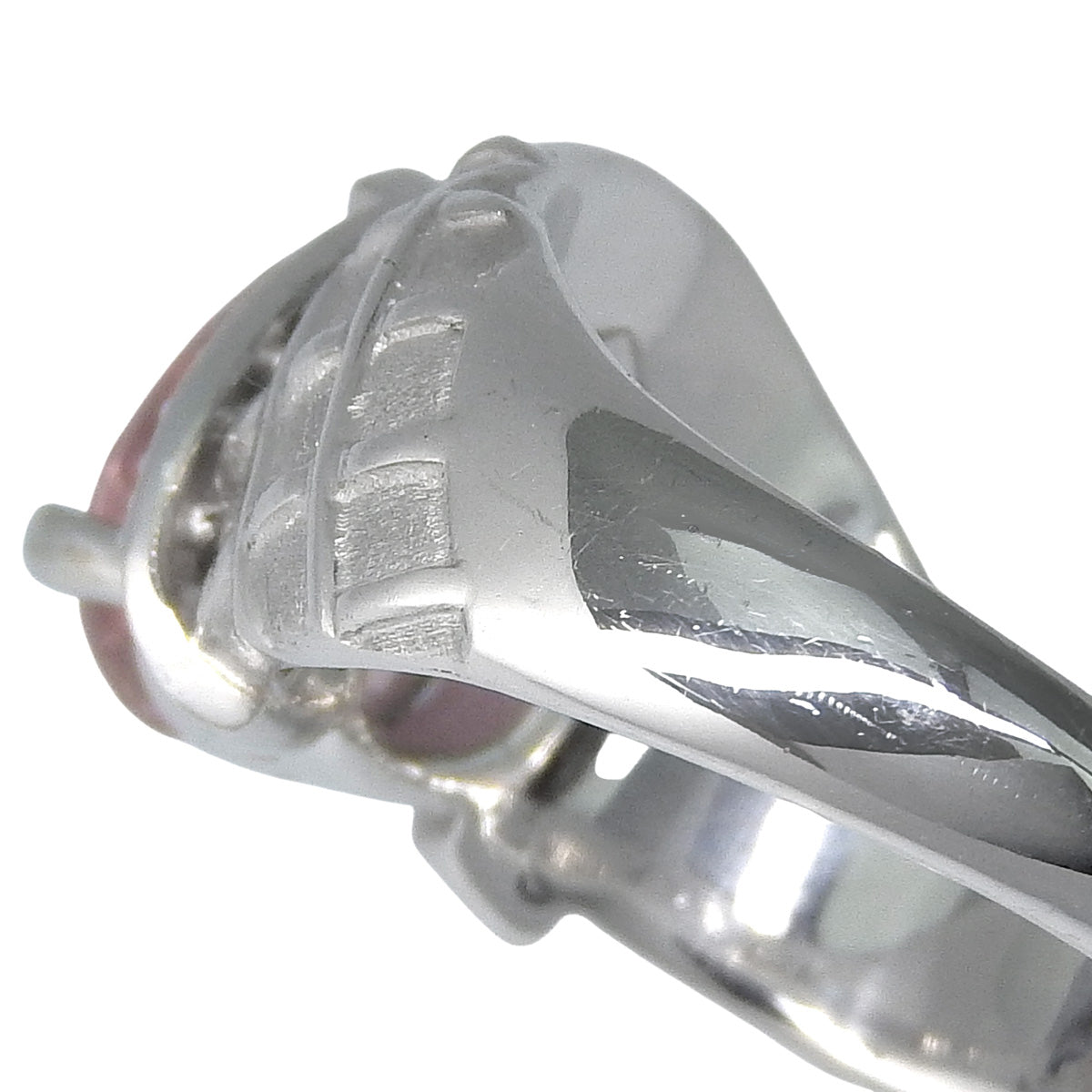 Pink tourmaline ring PT2.45/D0.10 Platinum Pt900