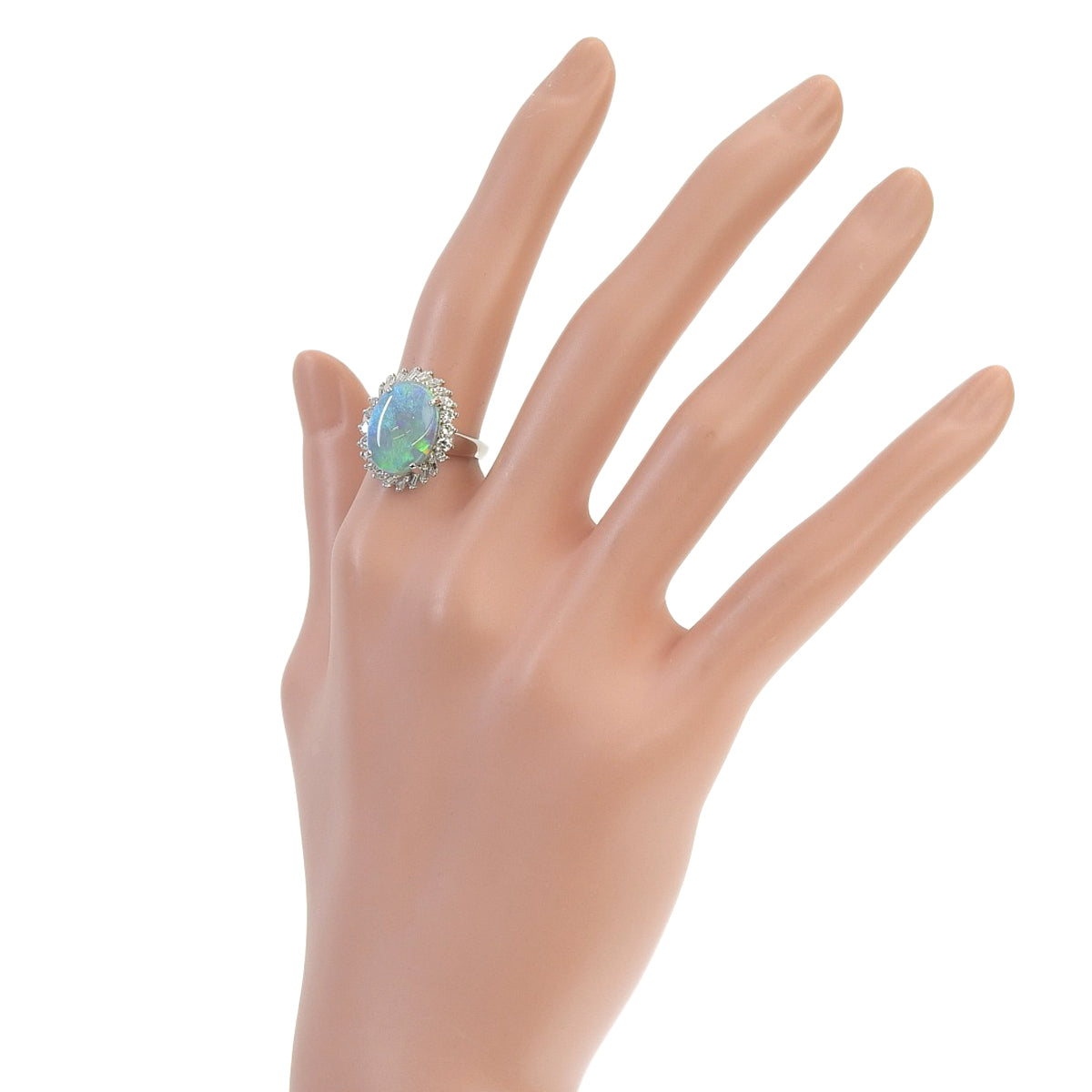 Black Opal and Diamond Ring BOP4.31/D0.62 Platinum Pt900 9.3g