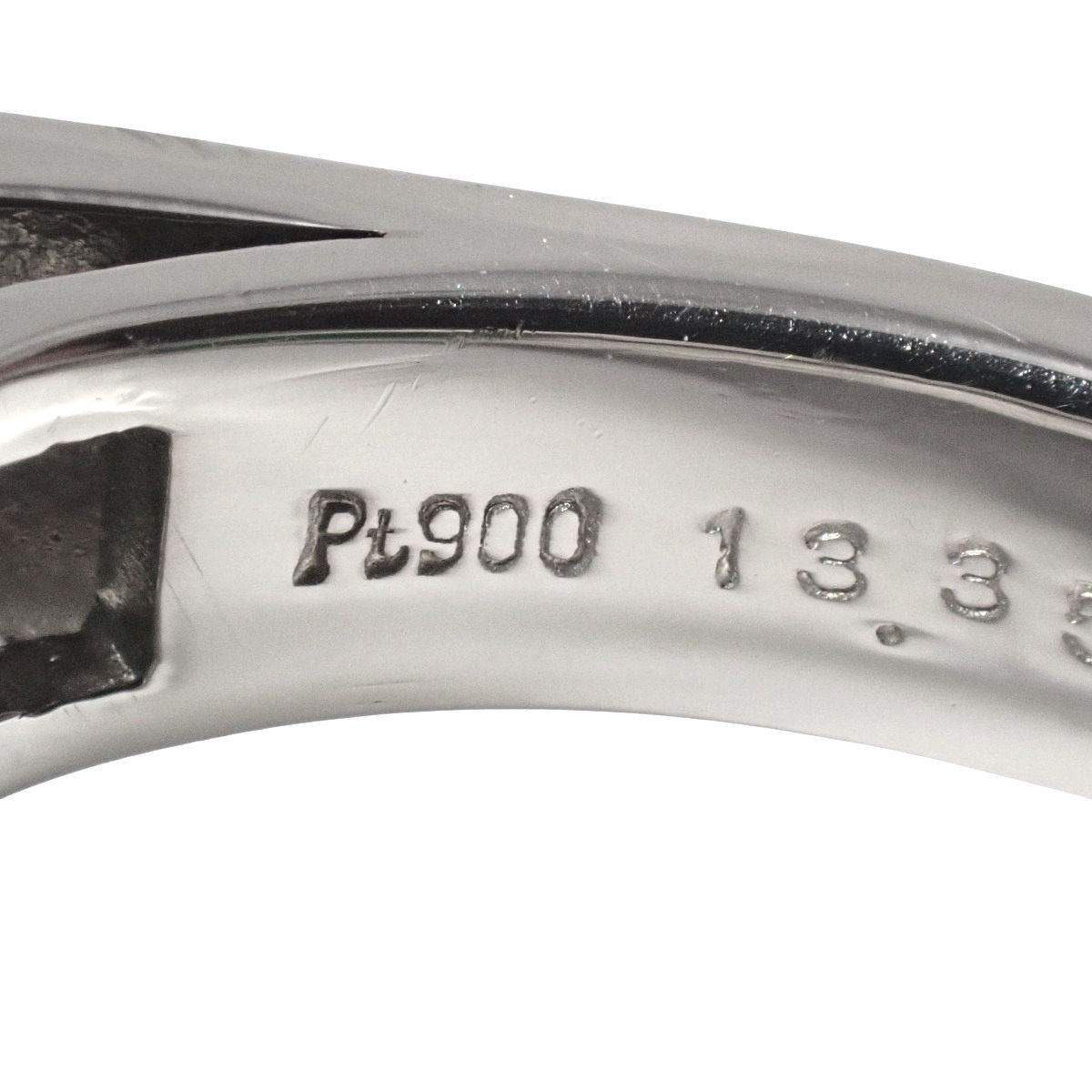 Jadeite and Diamond Ring, H13.350/D3.66, Platinum Pt900