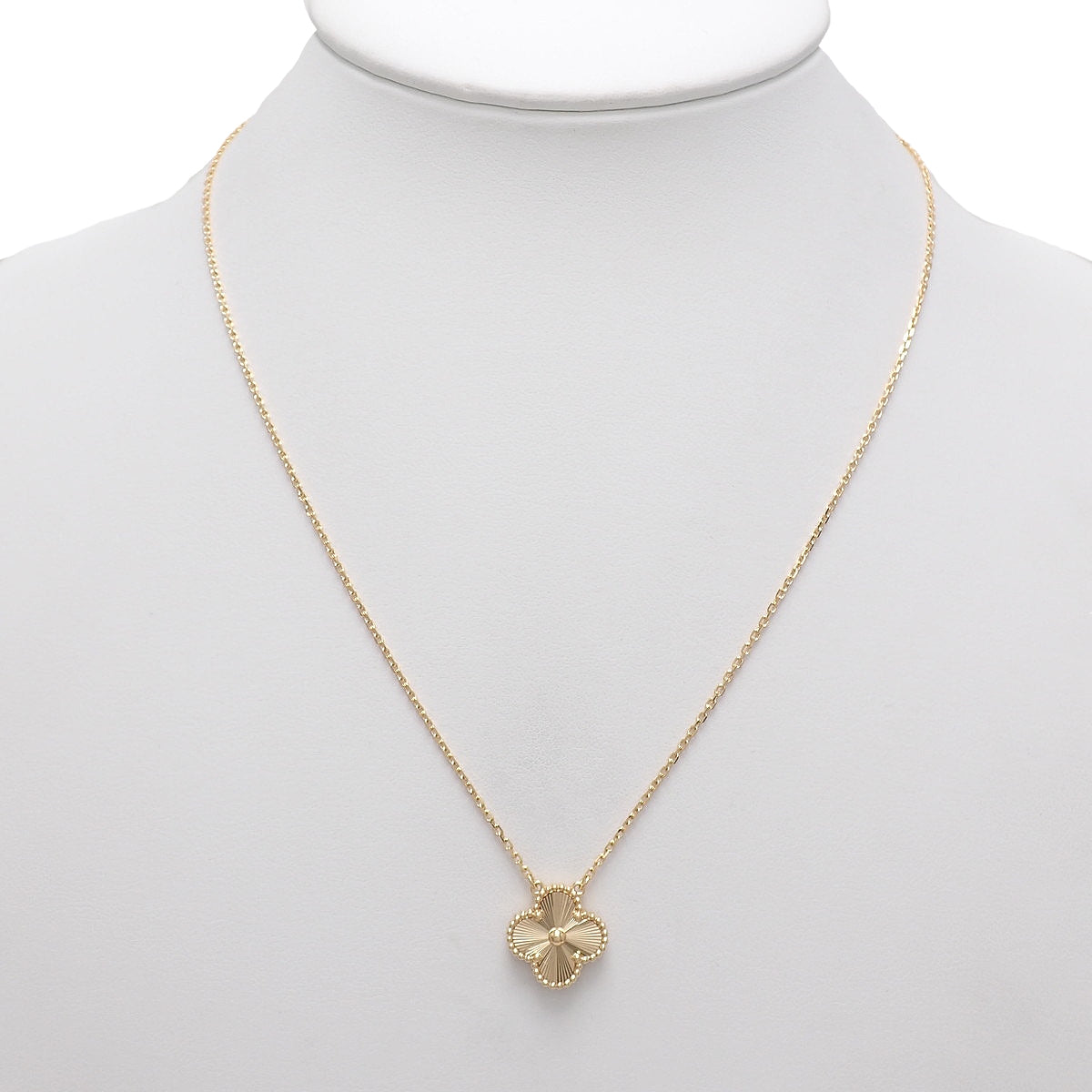 ヴィンテージ アルハンブラ ペンダント イエローゴールド K18YG 6.8g