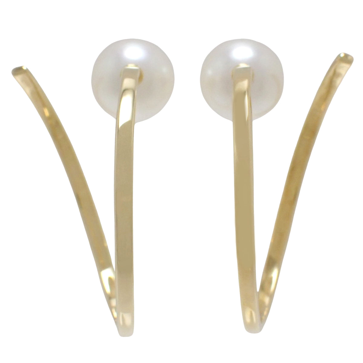 A FINE BALANCE earrings, Akoya pearls, yellow gold K18YG, 5.2g