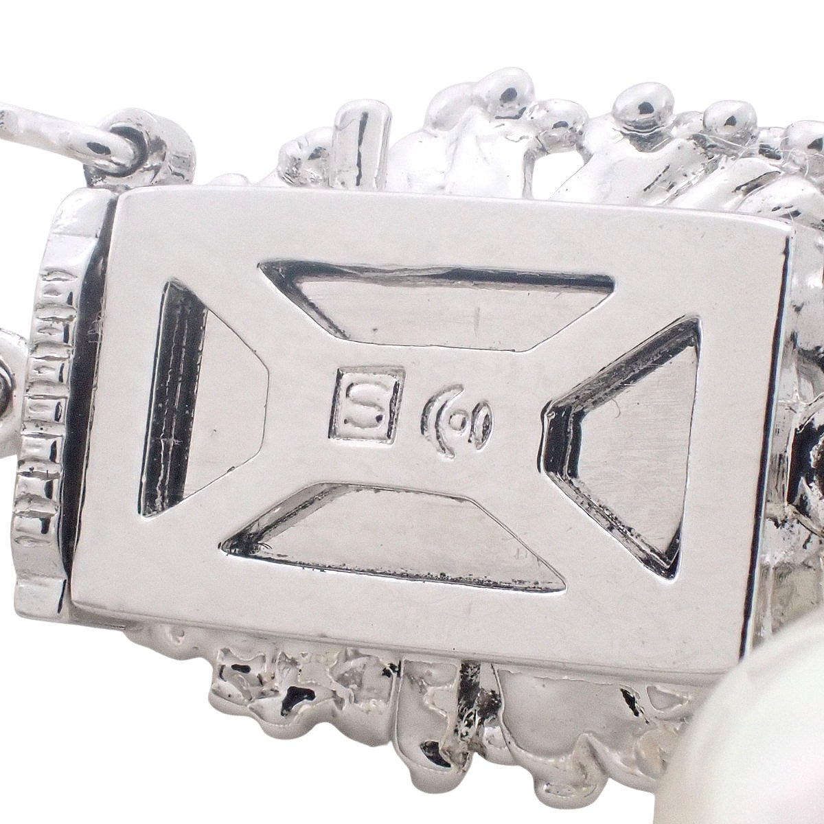 Akoya 珍珠项链,银色,41.7 克