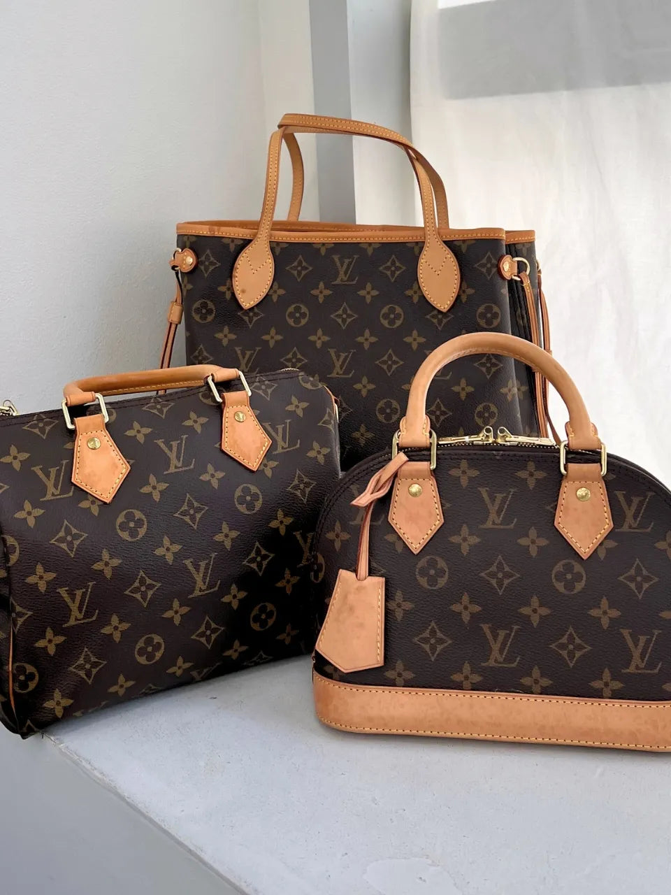 ルイ・ヴィトン モノグラムバッグ 3点コレクション トート・スピーディ・アルマの定番デザイン