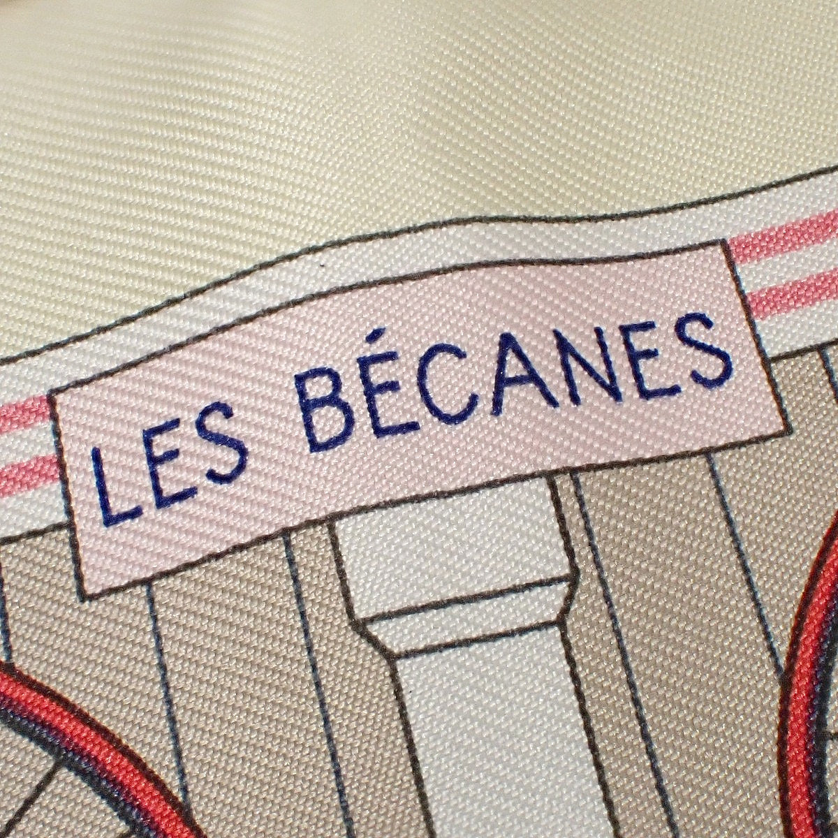 LES BECANES ベカン カレ45 ガヴロッシュ45 シルク ヴァニーユ ベージュ ローズ H893866S 06