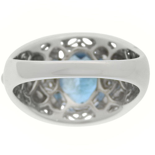Blue Topaz Ring in 18K White Gold