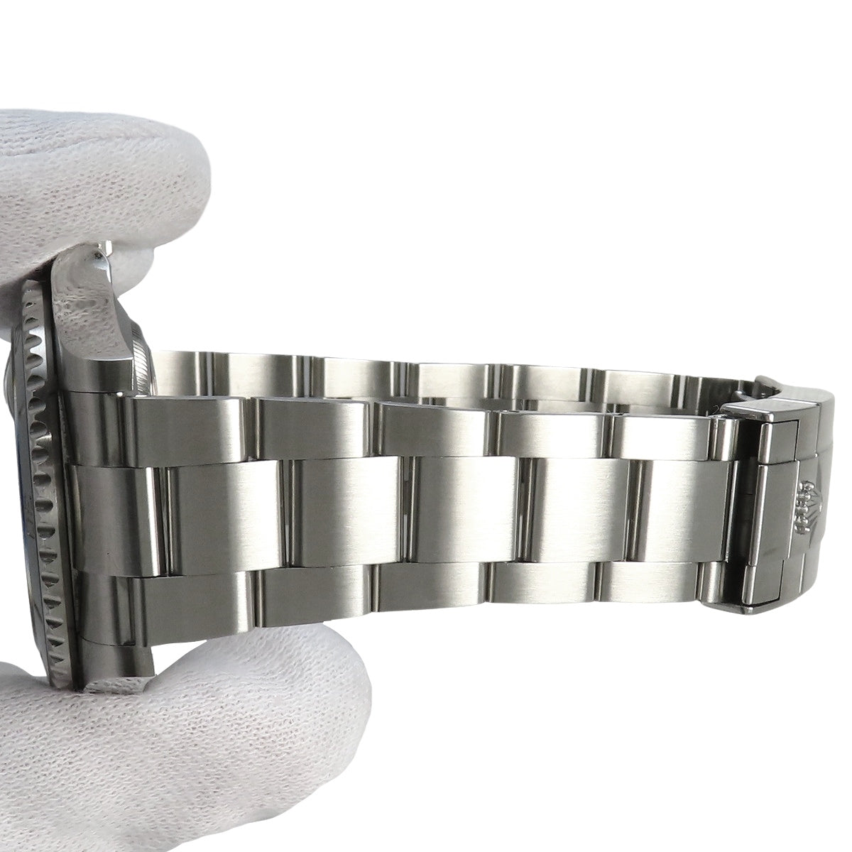 126610LN Submariner Date SS, random serial number, automatic winding, black dial.