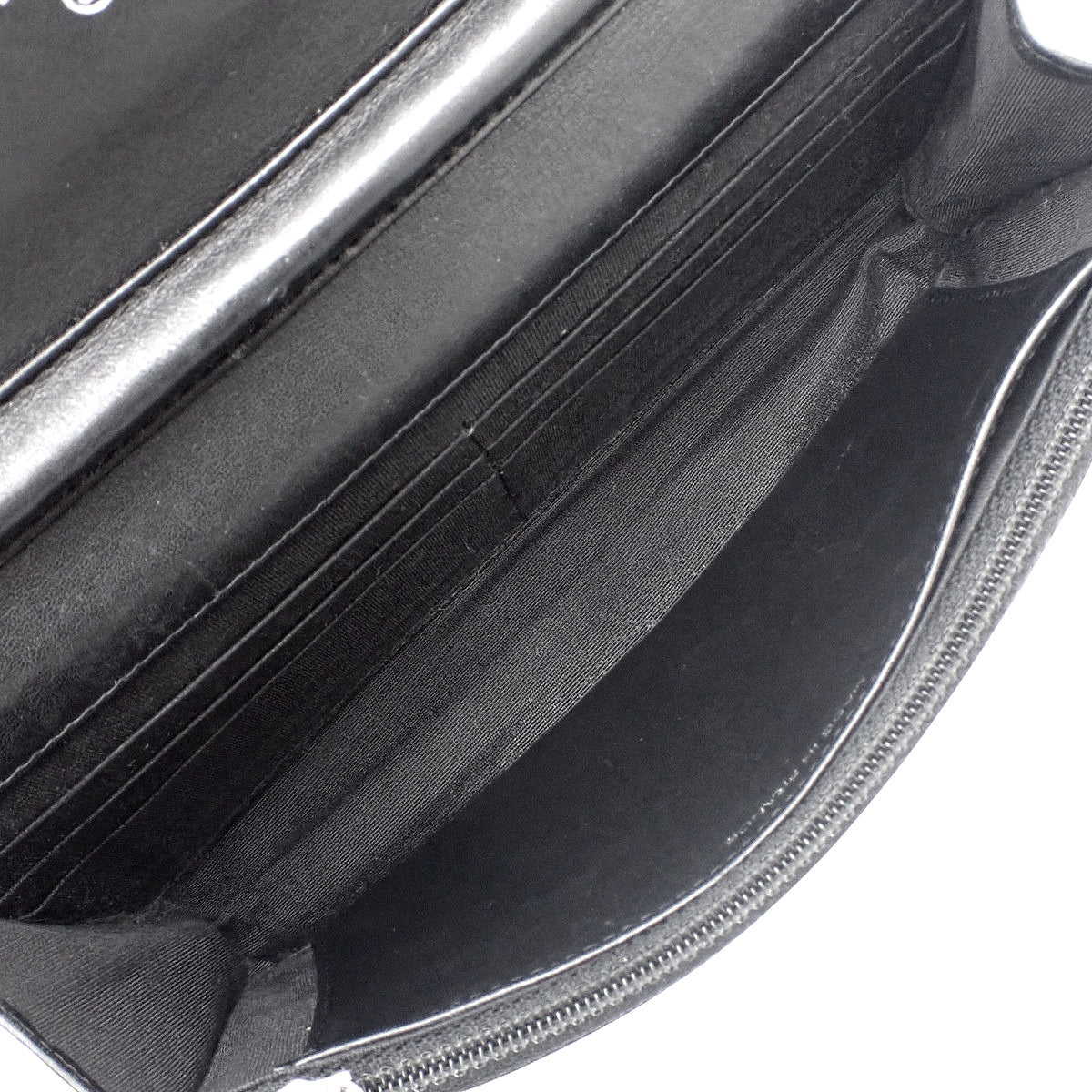 ココマーク チェーンウォレット キャビアスキン ブラック A48654