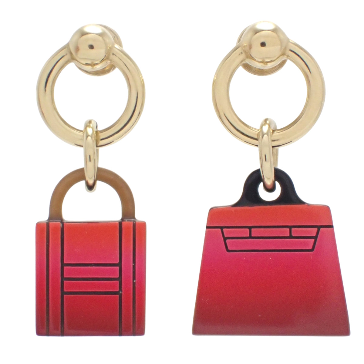 Fusion Amulette Maroquinerie earrings, buffalo horn and metal (GP)