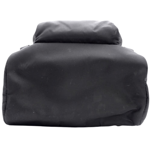 Re-Nylon xサフィアーノレザー バックパック ナイロン サフィアーノレザー NERO ネロ 2VZ135_2DMG_F0002_V_HOL(2024年2月現在現行品) デイリー 三角ロゴ