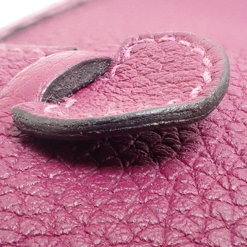 Evelyn TPM 肩背包/斜挎包，钯金金属配件，Taurillon Maurice 手拿包，银莲花色/海军蓝，Y 形印章