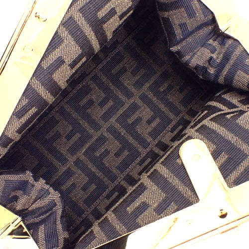 ファースト スモール バッグ パイソン ナッパレザー ホワイト 8BP129AGWRF1GEN(2024年1月現在現行品) クラッチバッグ 肩掛け 斜め掛け FFモチーフ